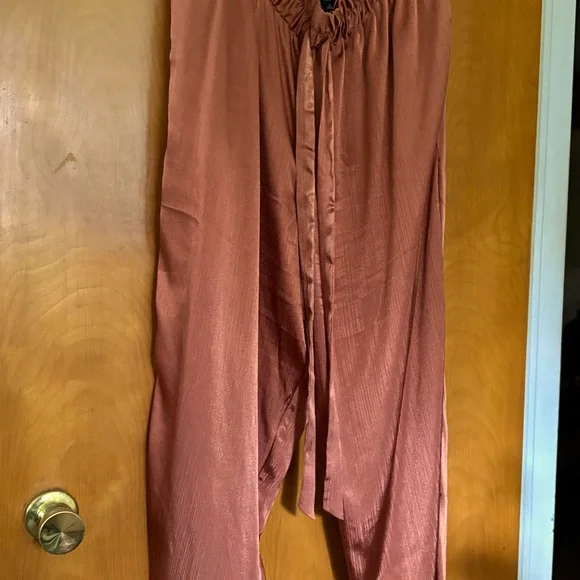 Eloquii Marsala Satin Duster & Jogger Set - Picture 3 of 3